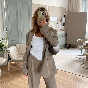 Djerf Avenue Favorite Pants Oat